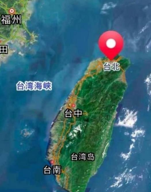 现在我们陷入了一个怪圈，就是台湾是中国的为什么要让别人承认。美国想买格陵兰岛，丹