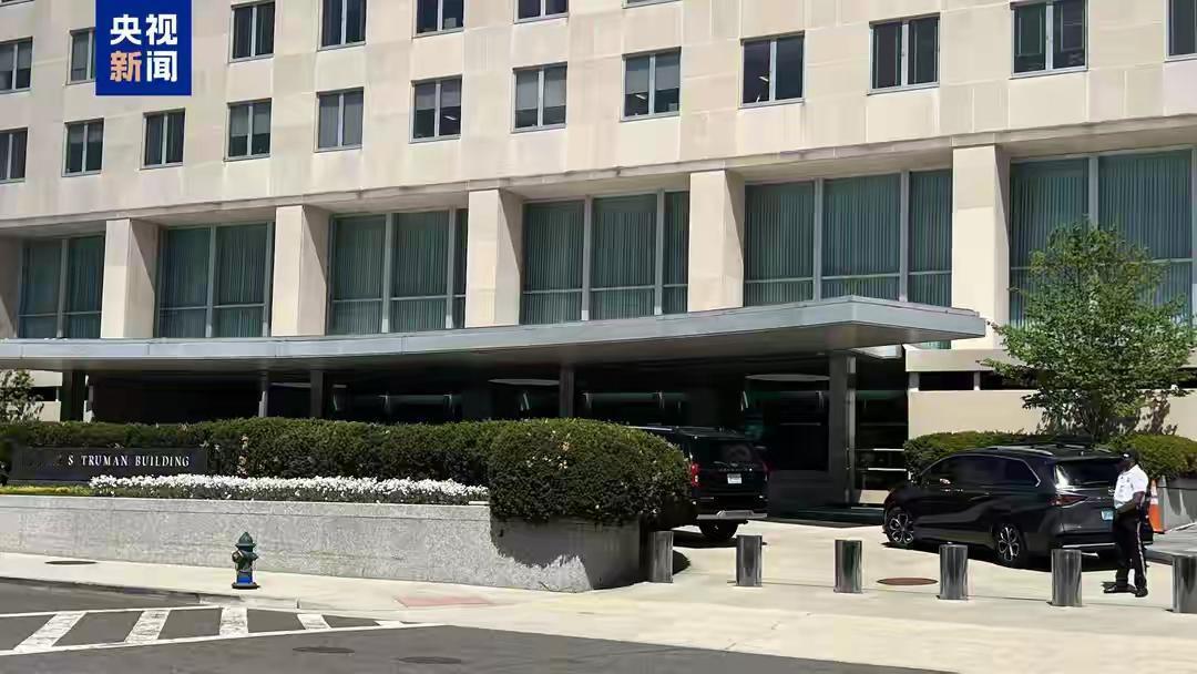 昨天，黎巴嫩、美国、以色列的三方谈判在华盛顿结束。
黎巴嫩和以色列之间，貌似没有