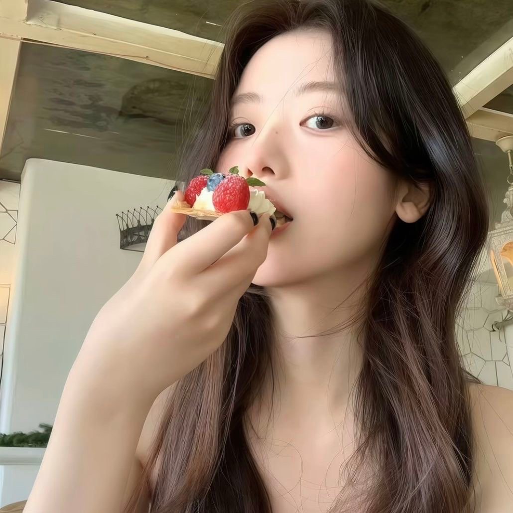 温柔美丽[兔子]#头像[超话]##女生头像##美女头像# ​​​