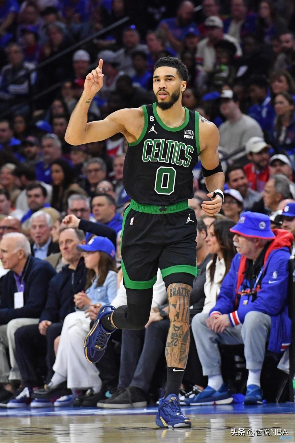 皮尔斯解释塔图姆是NBA最不受尊重的超级明星
 
波士顿凯尔特人队球星杰森·塔图