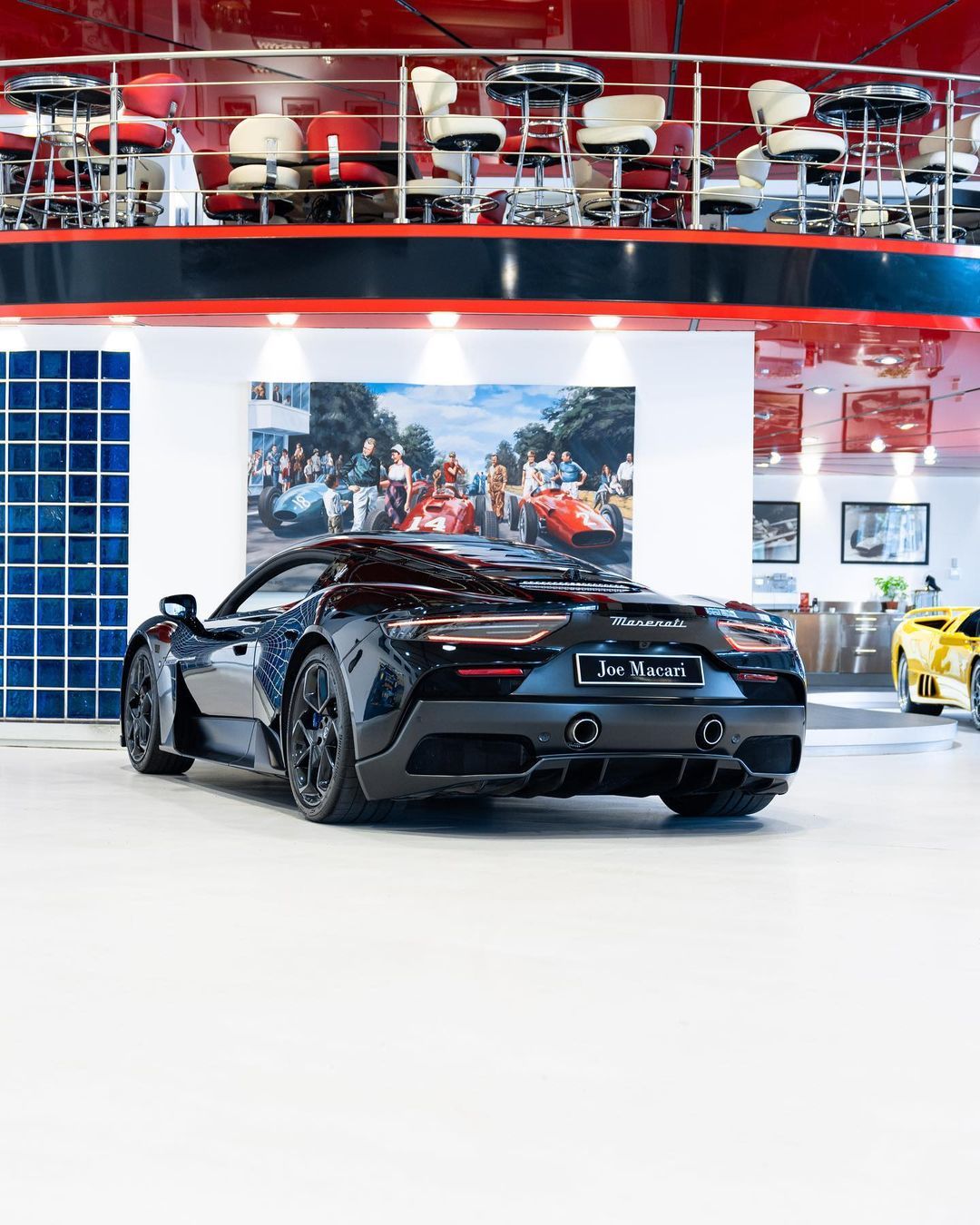 玛莎拉蒂 MC20 ​​​