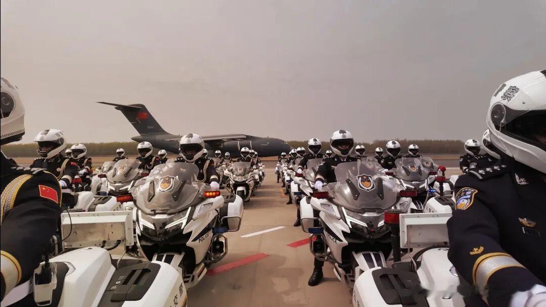 【以城之名，接英雄回家】
英魂归故土，浩气存天地
第十三批
在韩中国人民志愿军