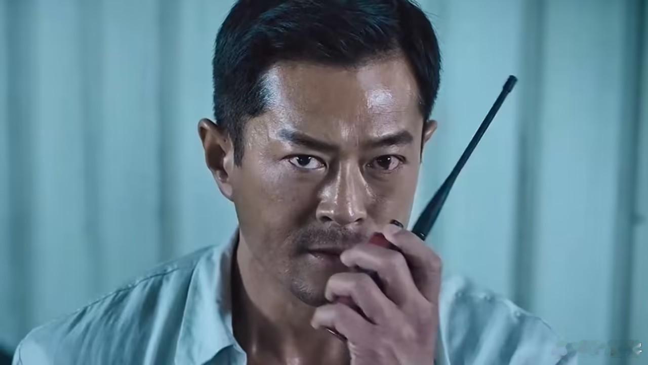 #古天乐坚持十多年每天只吃一顿饭#只吃一顿不怕得胃病吗？普通人不要跟着学，这种方