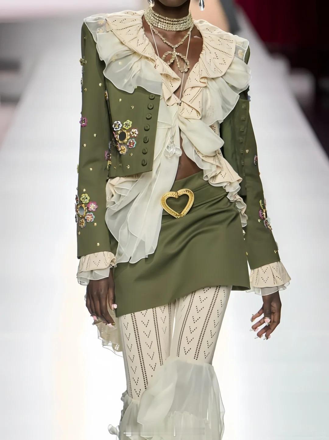 Moschino 2024 | 复古浪漫情调 ​​​