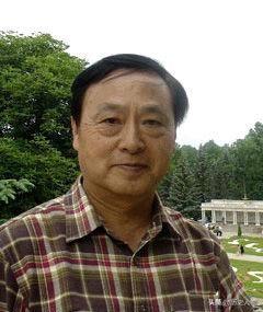 刘诗兵（1938年9月—2023年11月28日），湖北人，中共党员，北京电影学院