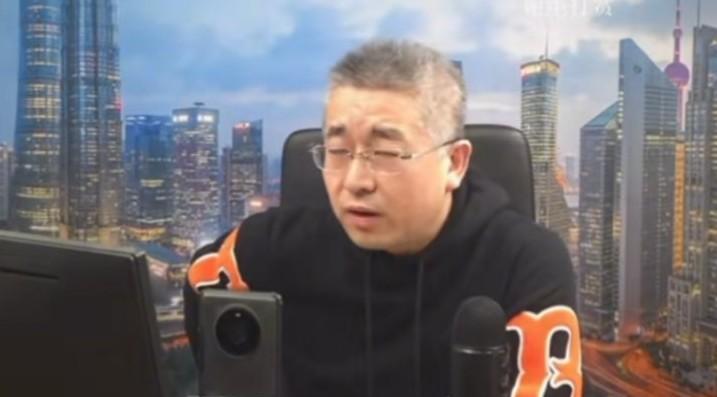 用炒股的思维给运动员定实力排名？
这可能是年度最离谱的体育分析。
你看，那个分析