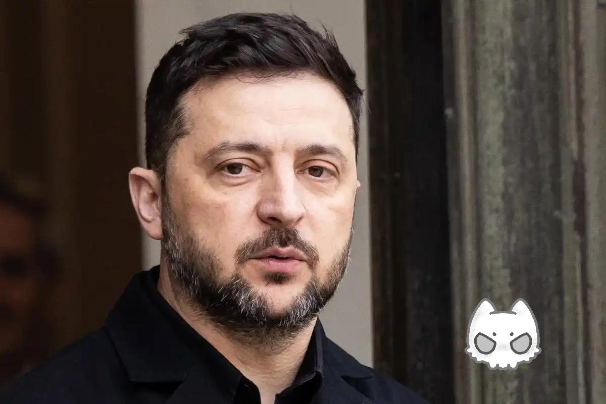 乌克兰政坛即将迎来大地震！

据凤凰卫视报道，乌克兰总统办公室首席战略顾问彼得罗