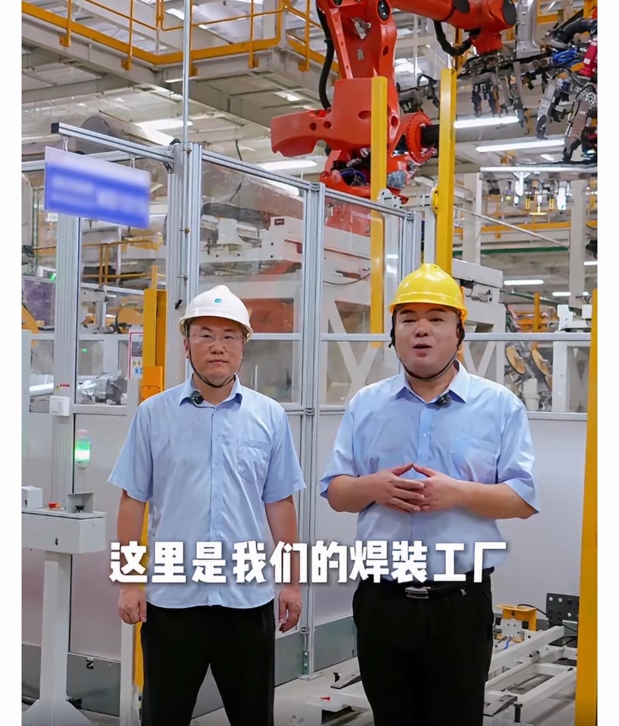 比亚迪路天总亲自跑到工厂去盯进度，8月开始产能会持续提升，冲击1.5万台。

每