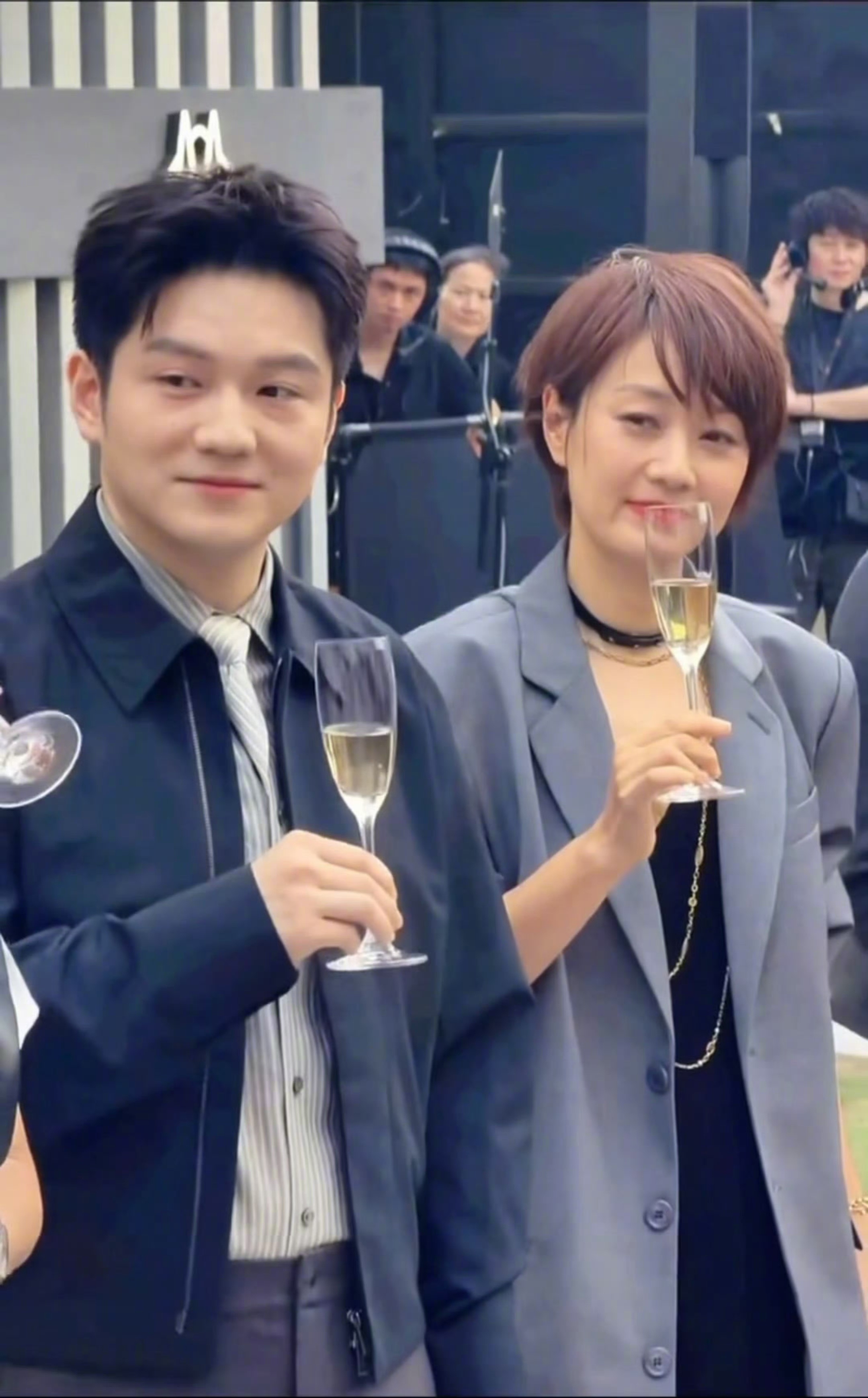 我不中了。。。樊振东马伊琍 东儿和东儿额娘 ​​​