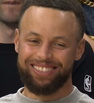 湖人疯狂失误 交替领先 湖勇大战打的真精彩  湖人vs勇士