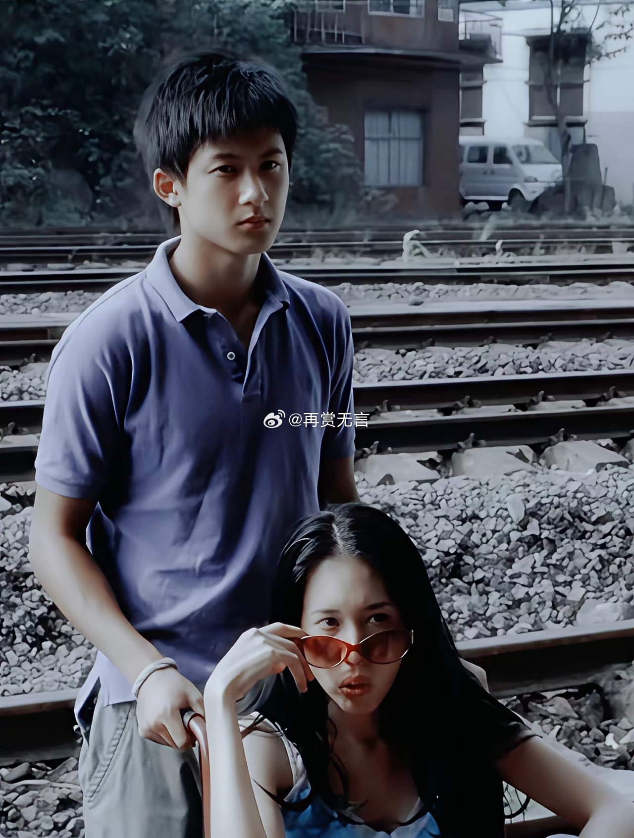 怎么会有人说他整过容啊？明明一直都没变化。 