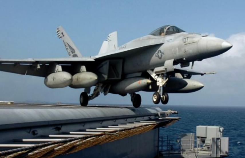 【要动手了？美军航母上的飞行员正研究委内瑞拉防空系统】

根据《华盛顿邮报》的说