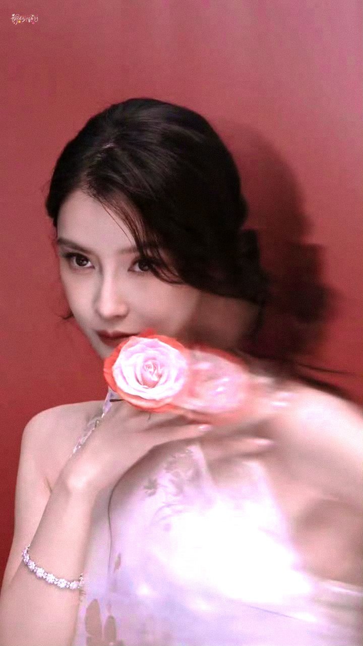 angelababy[超话] [兔子]angelababy “喜欢不会淹没于汹涌