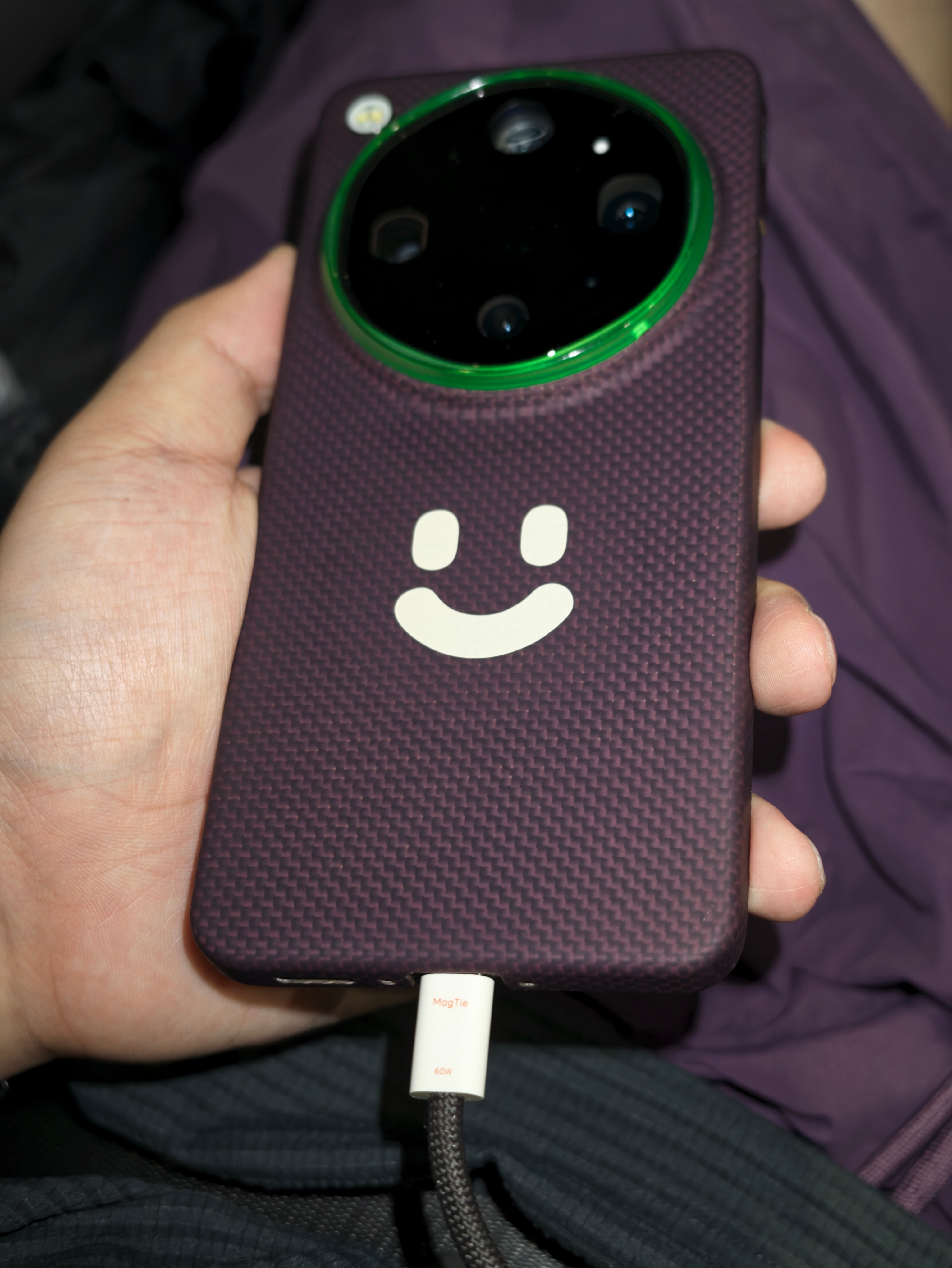 凯夫拉手机壳，冷知识：OPPO X9Ultra 的镜头框，阿慕良品、newclo