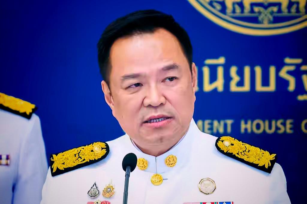 泰国要废掉一份跟柬埔寨的老协议，连招呼都不打算打

泰国总理阿努廷这两天放了个消