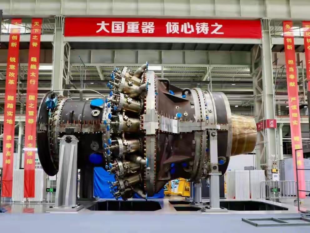 一台2.5亿美元都抢不到！7月16日央视财经消息，微软砸钱买7台GE燃机供得州A