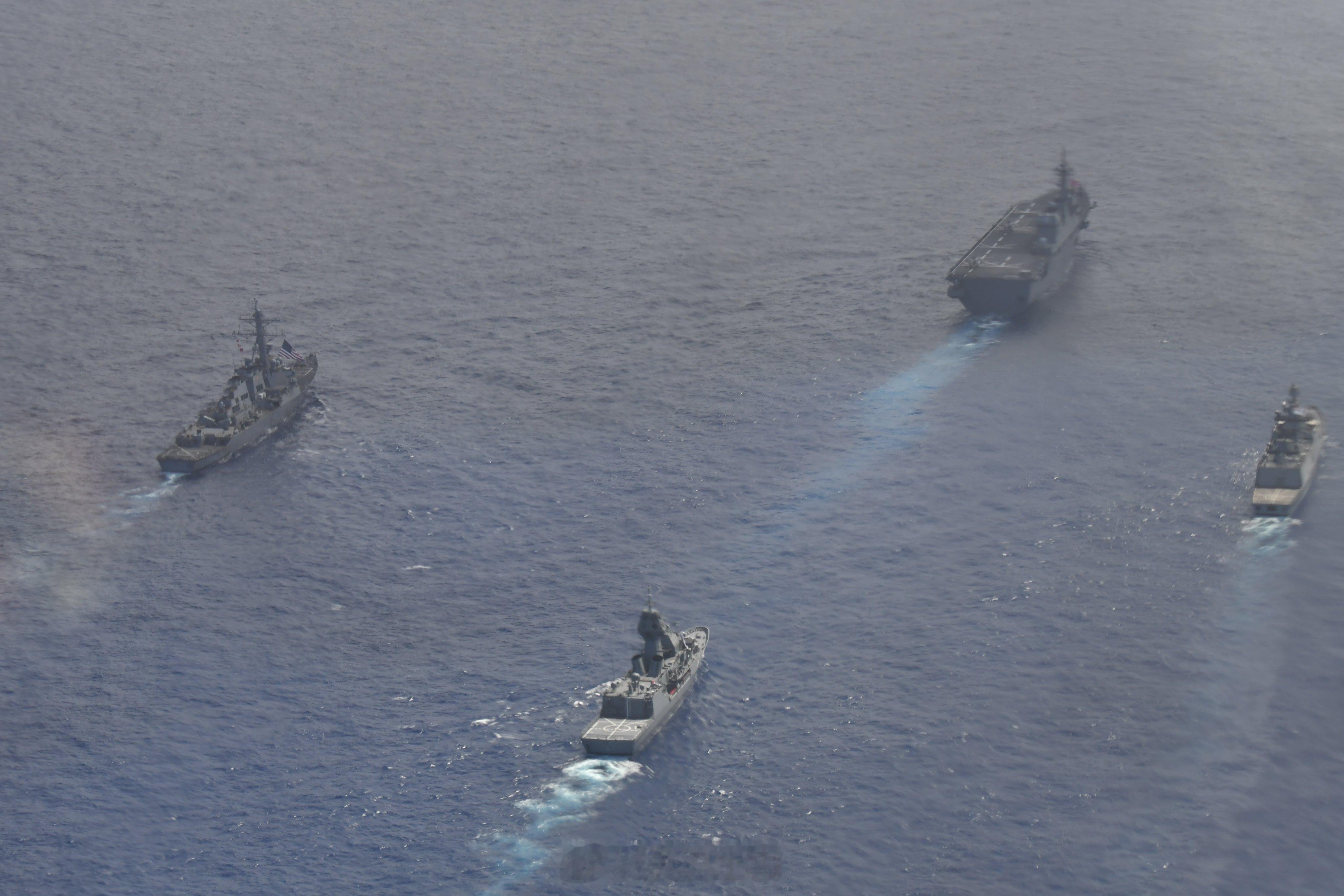 11 月 11 日至 18 日，日本海上自卫队“日向”号准航母和 P-1 反潜巡