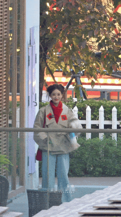 祝绪丹变着花样饭撒被祝绪丹变着花样饭撒这段儿可爱到了，好像一个小团子🤏！ 