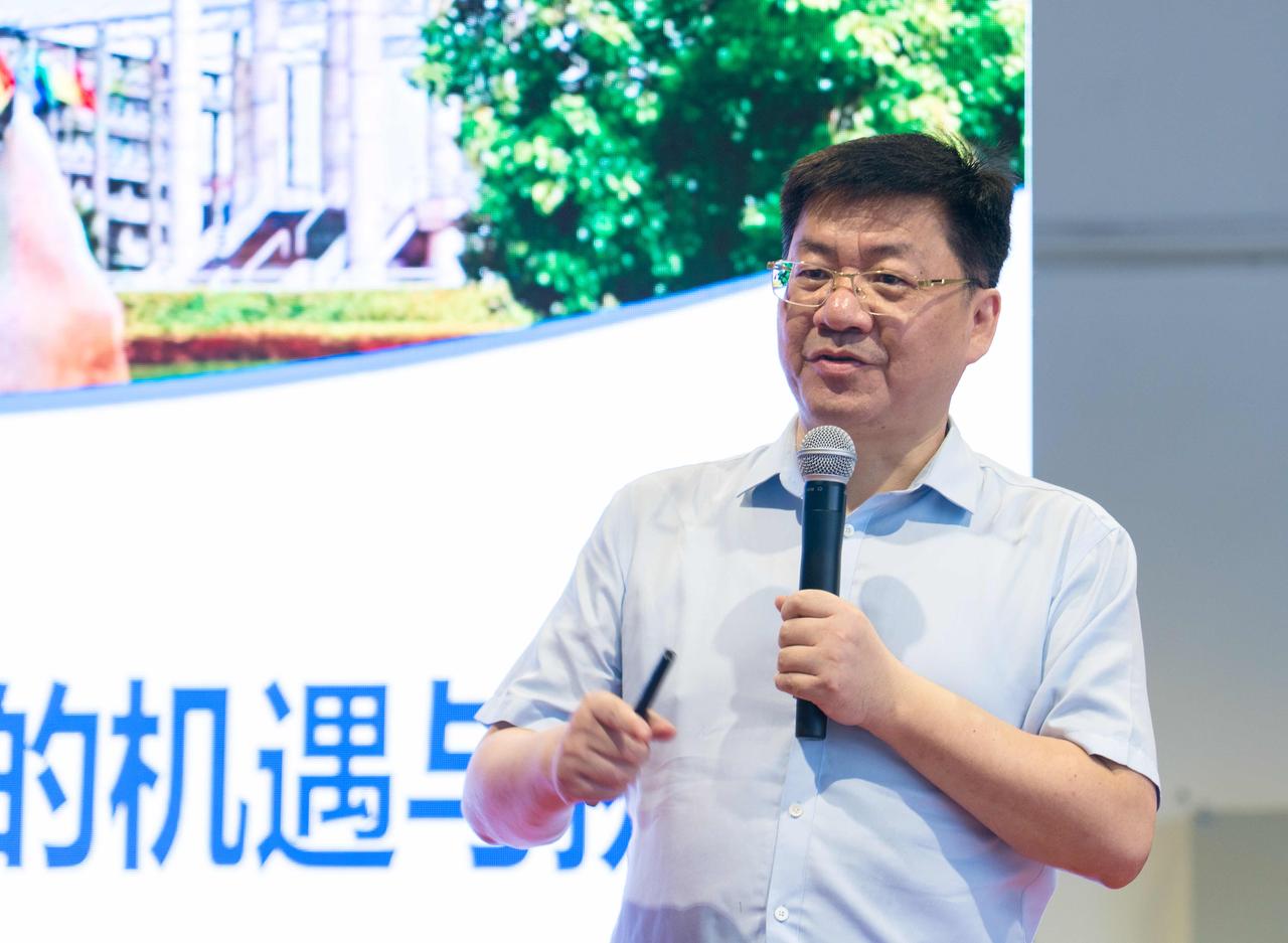 “决胜高考 赢在未来”，2026年广州高考咨询会！