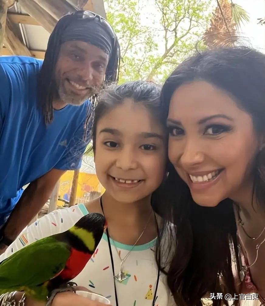 邓肯中投好吗？？45度打板算中投好吗？？
其实45度打板就是不太擅长投篮，被迫做