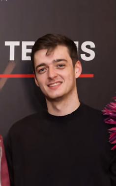 莫雷加德3:1泊雷特，晋级8强，下一轮对阵国乒小将陈垣宇！
2月27日新加坡大满