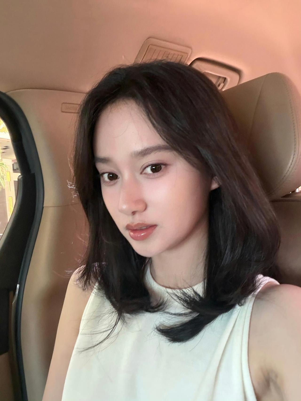 我将用最直白，最不绕弯子的方式告诉你：夏梦美萌啊[星星眼][耶][爱慕]