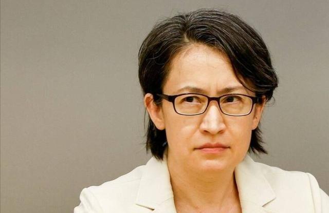 被我们纳入顽固“台独”分子清单的萧美琴出来撂话了！萧美琴表示，把台湾逼到墙角，台