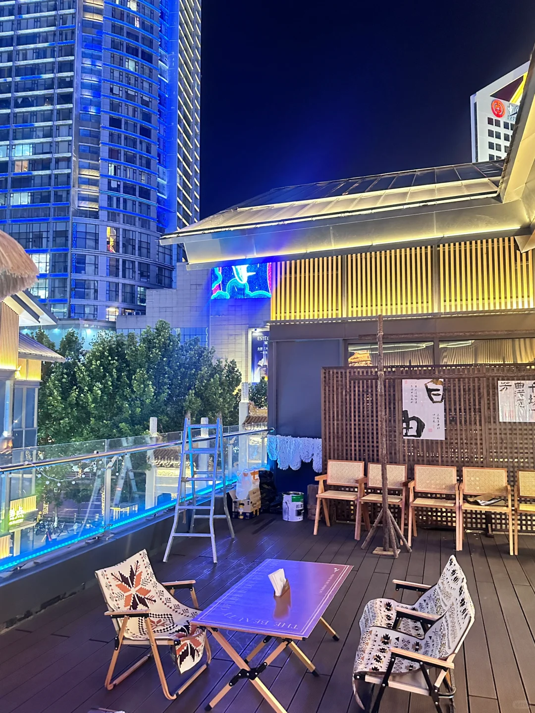 无锡市中心超绝氛围感Whisky Bar🍹