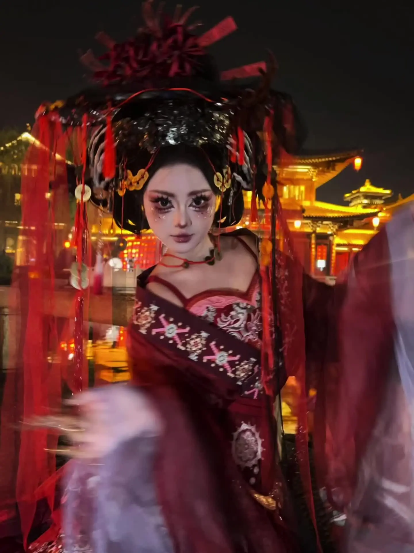 残缺的玉 叫做王