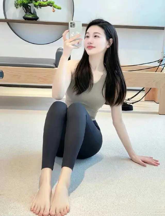 结过三次婚女人告诉你，女人最在意的十件事：

1. 情感真诚 - 伴侣对感情的真