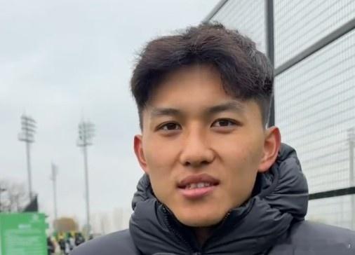 2月25日 为备战“超级杯”的比赛，北京国安正在苏州进行冬训。北京电视台“天天体