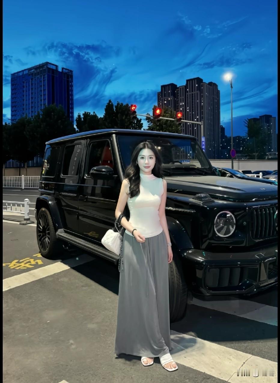 好有钱，开大G