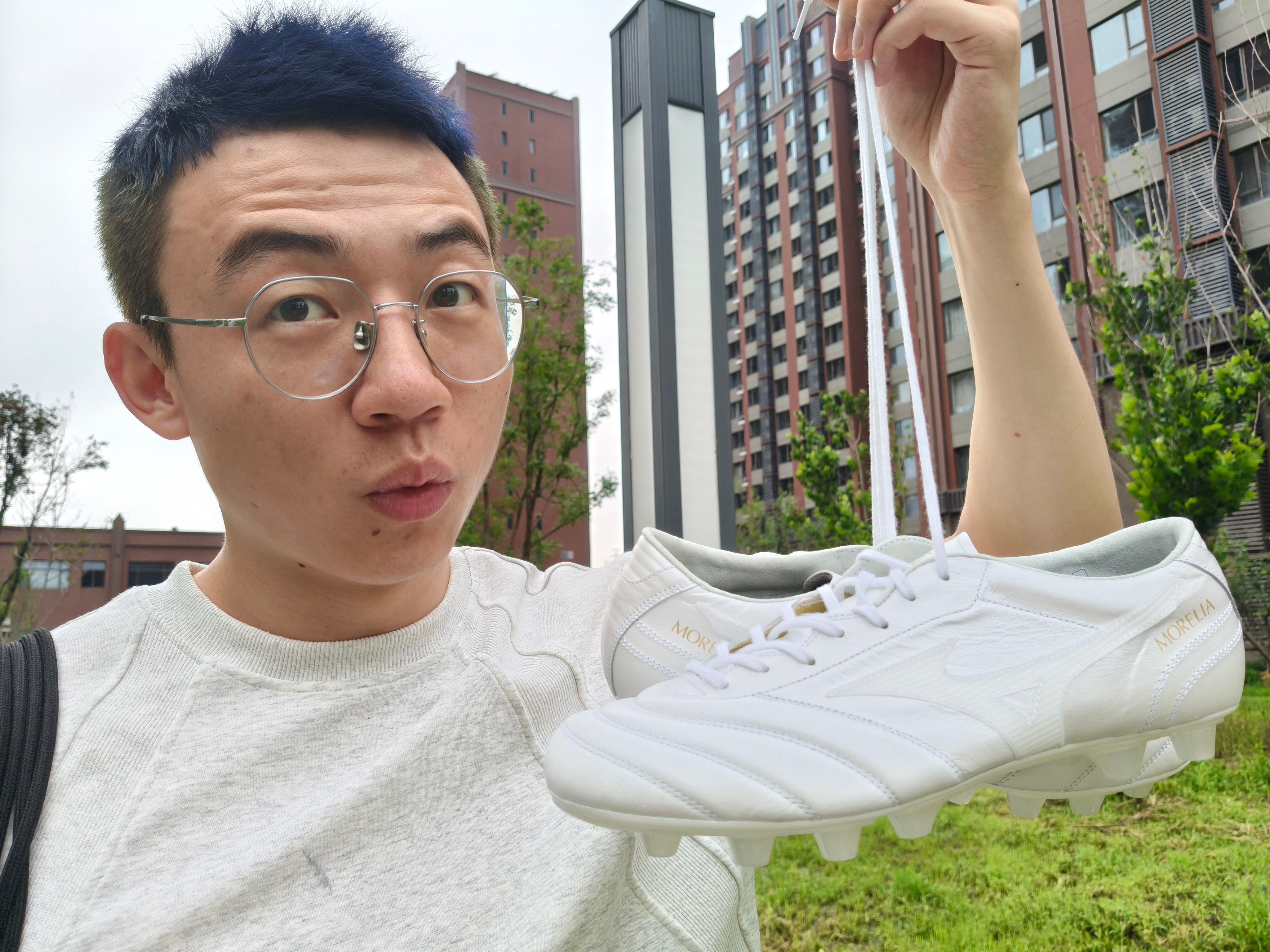 这双美津浓太漂亮了！得物限量发售中！美津浓 MORELIA系列40周年ULTRA