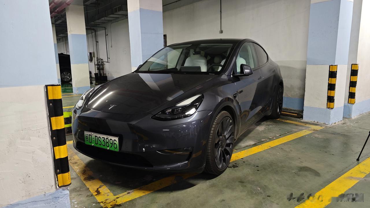 从0到100万，上海特斯拉超级工厂用了33个月，从100万到200万，这次只用了