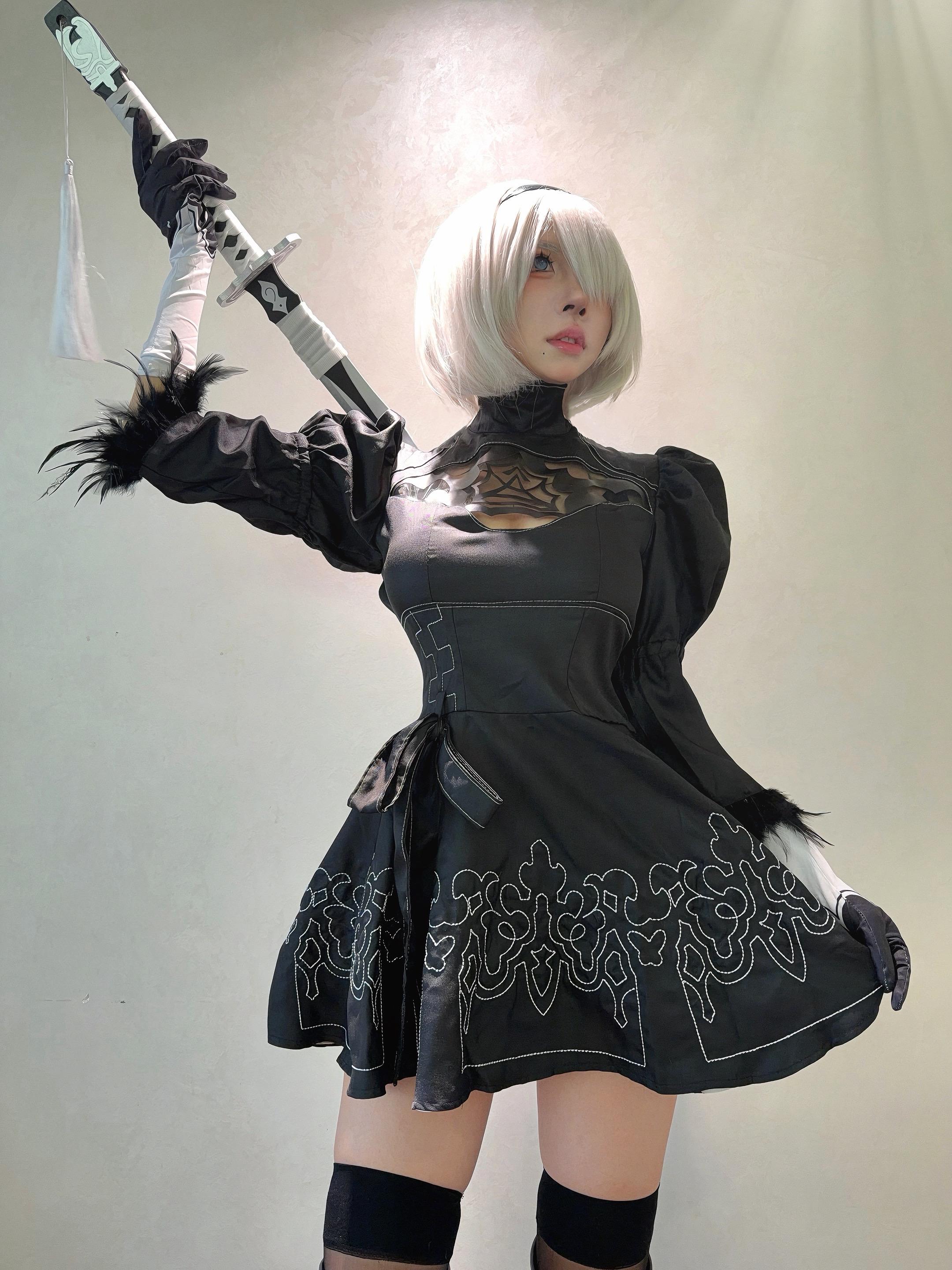 愿人类荣光永存。