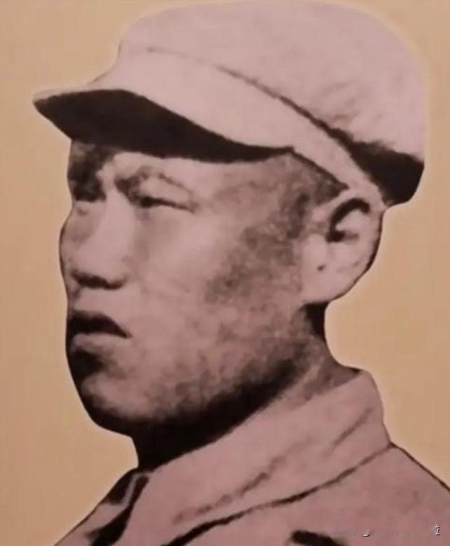 1951年，一个志愿军战士往阵地送弹药，却发现干部全部牺牲，只剩15个新兵，他连