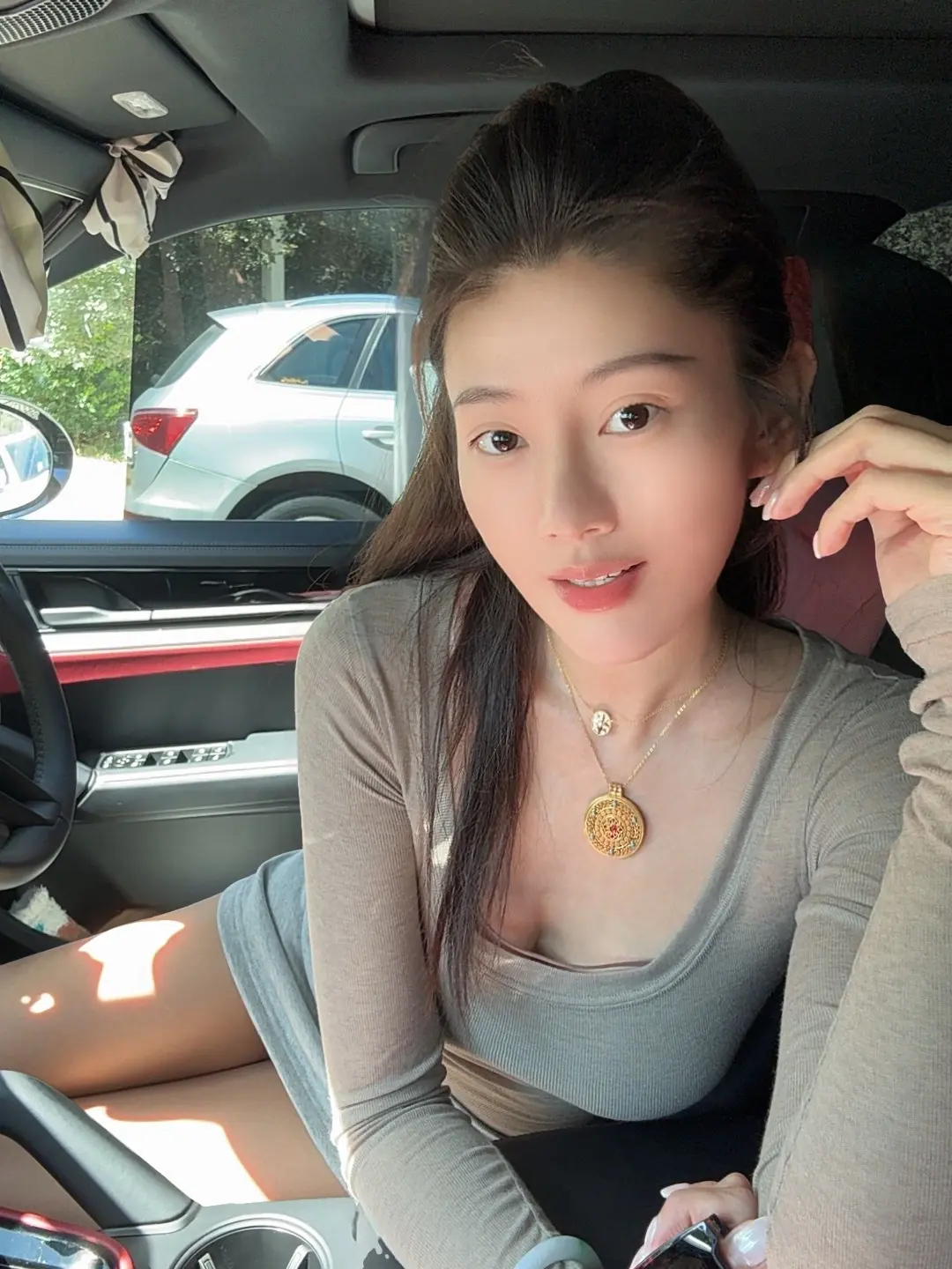 今天的北京太热了。