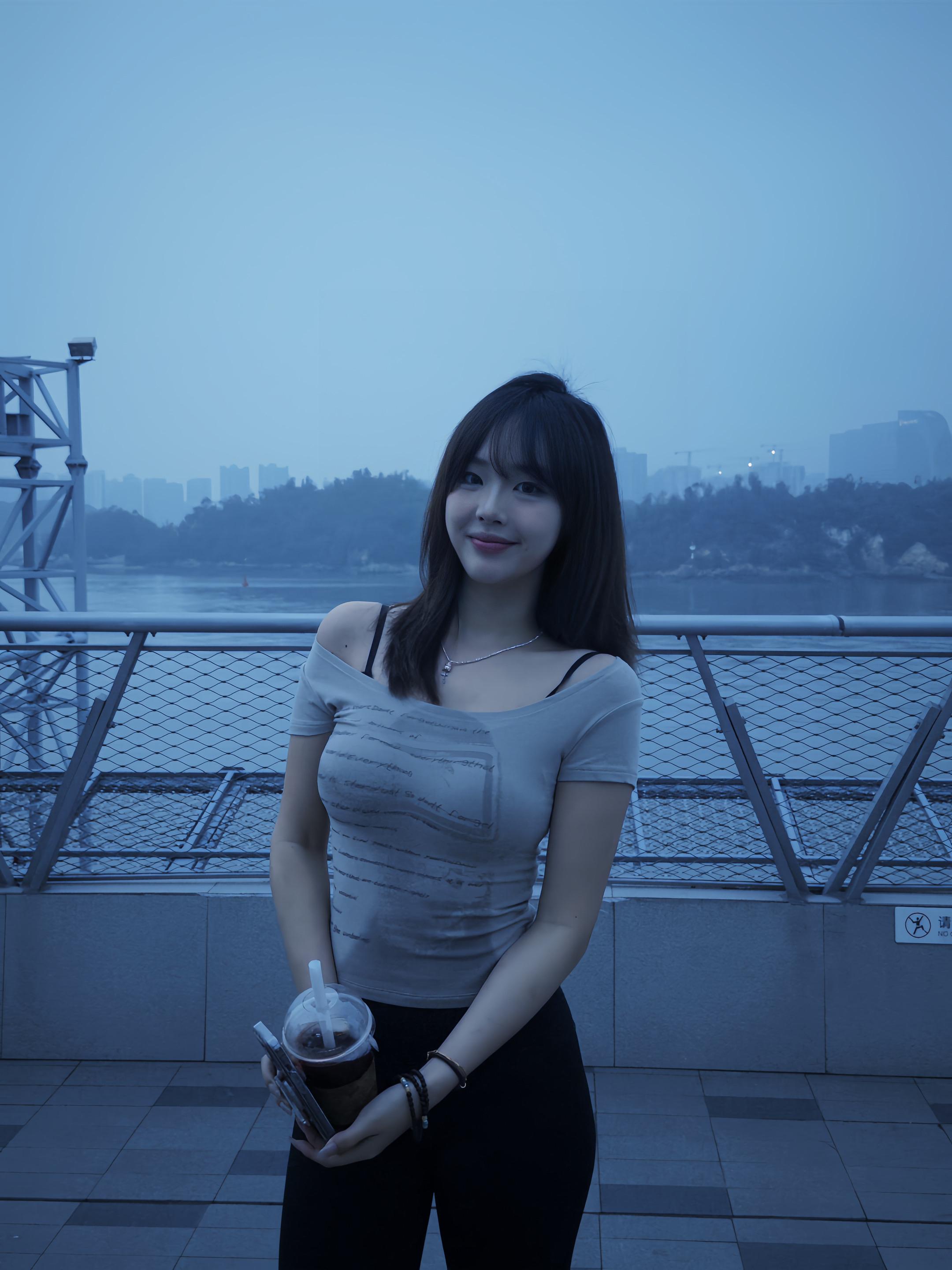 没有永恒的梅雨季 只有久违的艳阳天