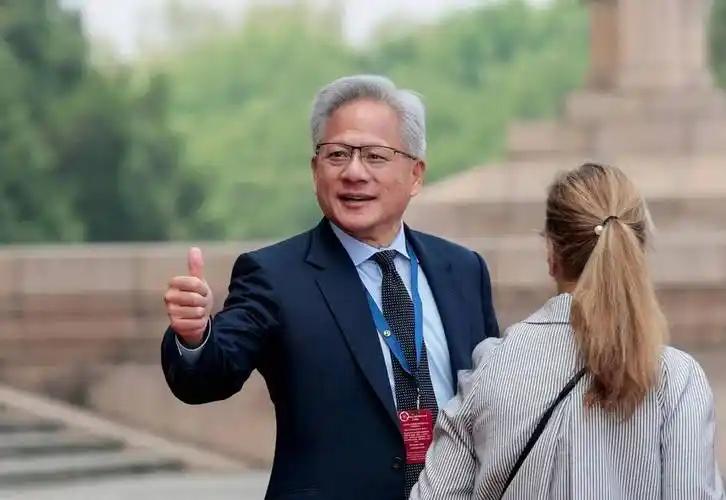 特朗普2026年访华根本不是秀肌肉，是打输两场战争来止血，这次访华随行美国企业C