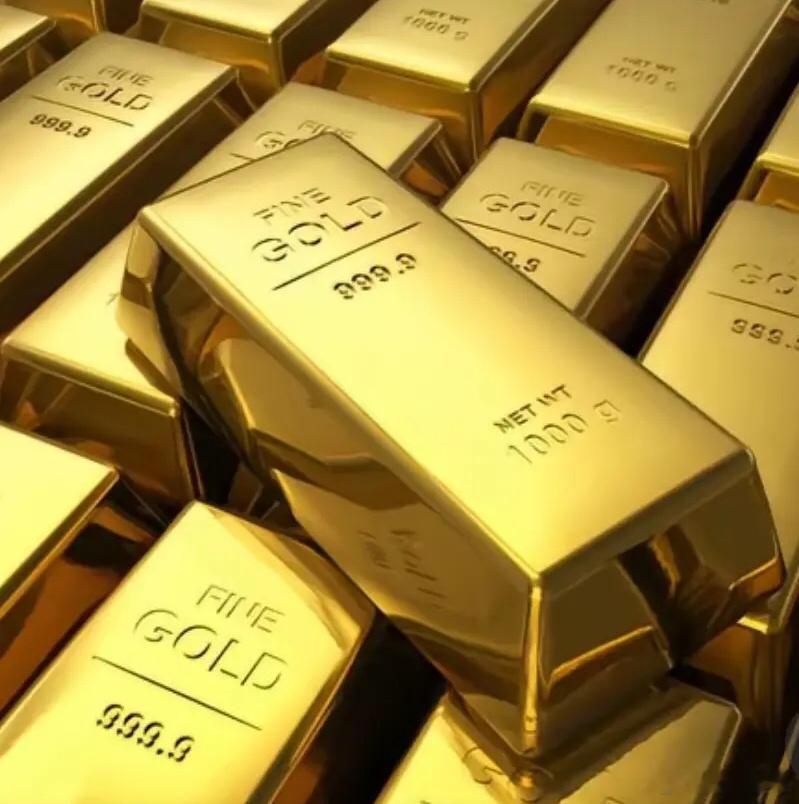 所谓乱世黄金，盛世收藏，金价无法确定什么时候到顶了，什么时候到底了，避险情绪涨金