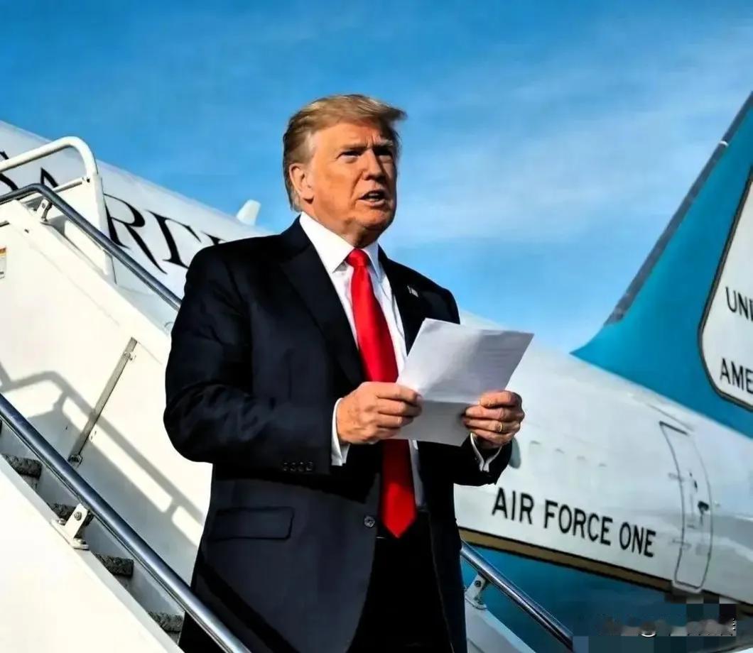 美国传来最新消息！
2026年4月15日，美国媒体突然爆出大新闻，说美国和伊朗已