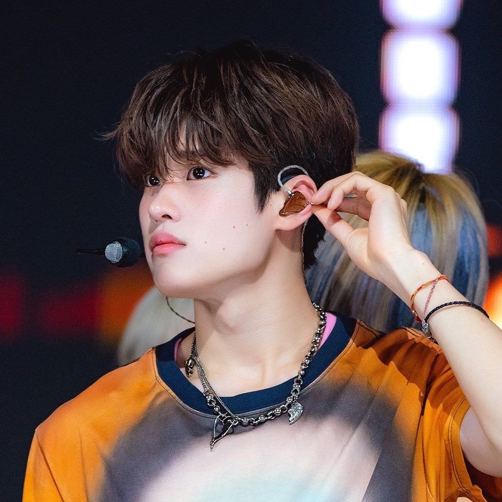 你的眼睛像星星✨ 