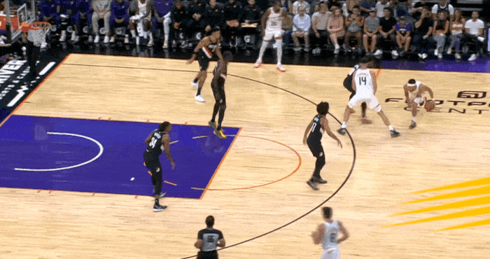 杜兰特真是来太阳养老的，“太离谱”了，
NBA季前赛太阳主场对阵开拓者的比赛，随
