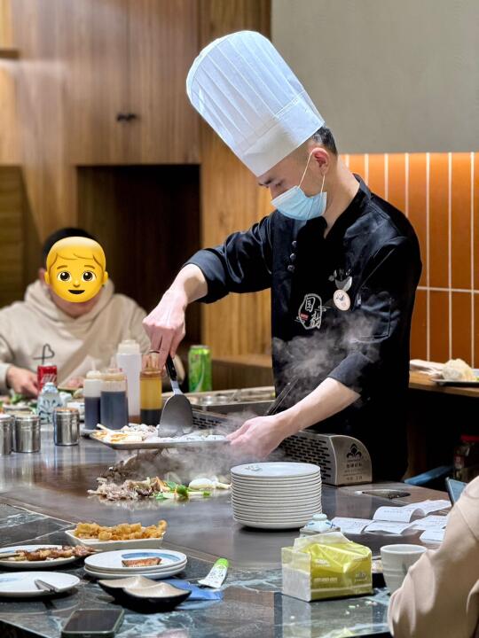 真吃不过来，滋滋响的铁板自助快乐回来了