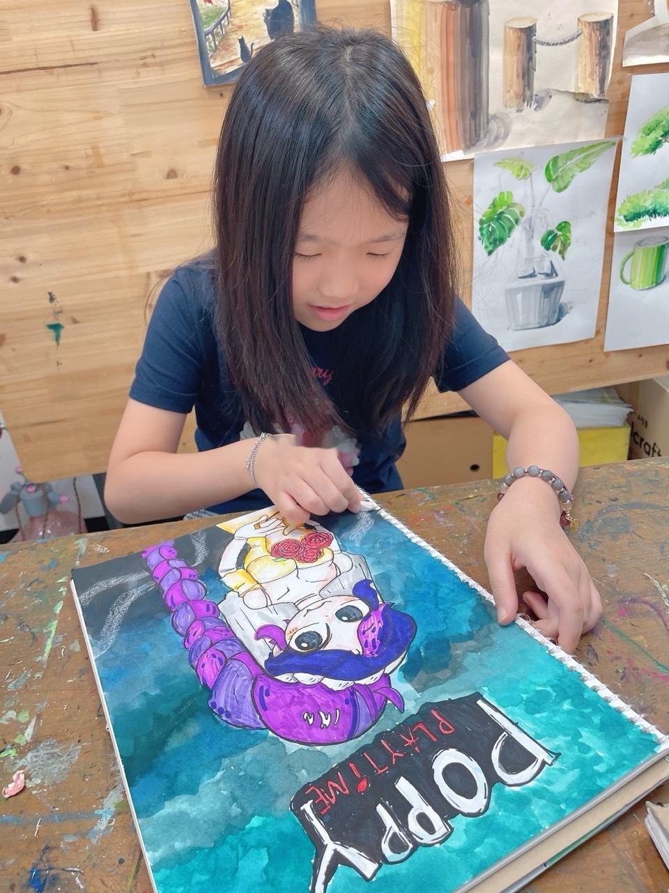 美术学院老师发来的77的新作[皱眉]原来唐老鸭可以用铅笔画的这么好看？！[允悲]