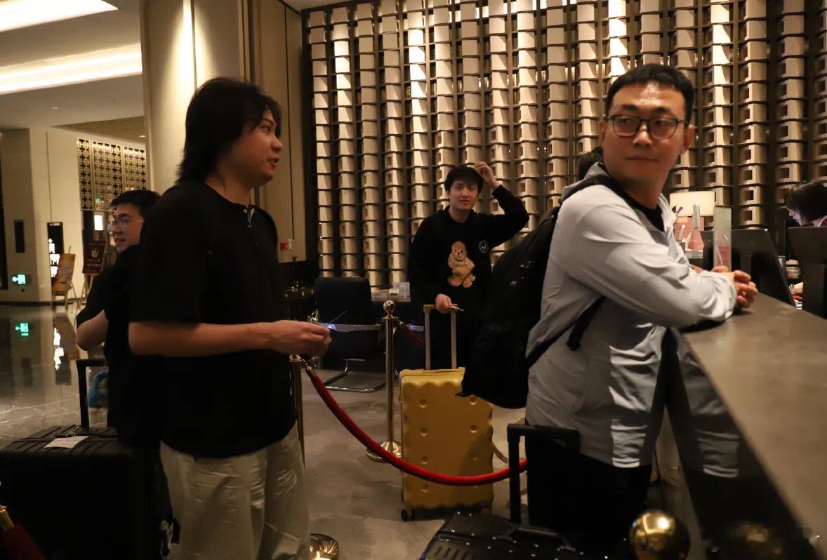这次雪如意选手入住的酒店是兴垣维景国际大酒店，去看比赛的水友可以入住这个酒店和选