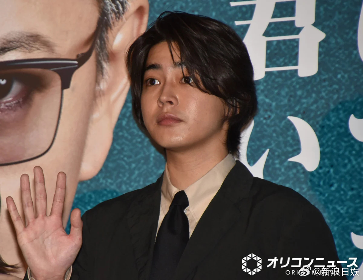 木村拓哉纲启永斋藤京子仓悠贵出席了《教场 Requiem》的大hit御礼舞挨。 