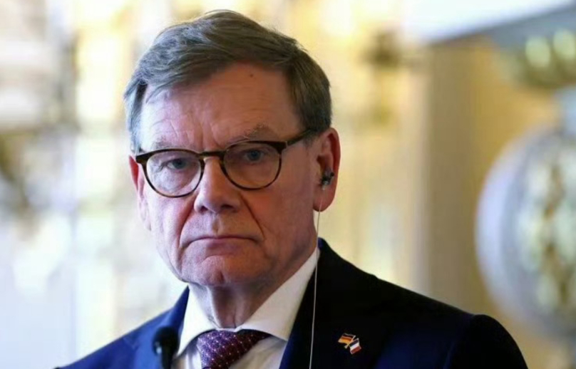 临出发前，德国外长向中方提三点强硬要求，但中方的强硬让他的访华行程泡汤了！原计划