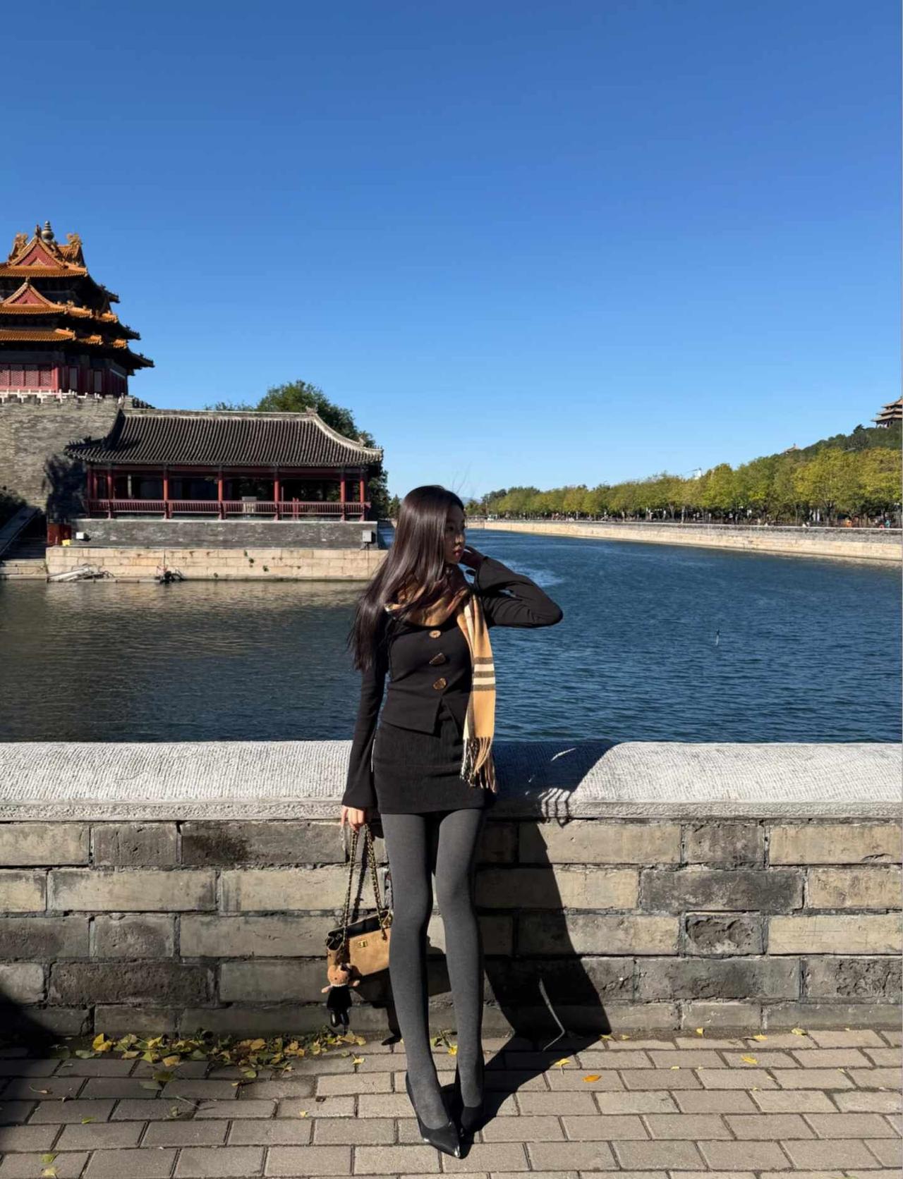 京秋
角楼太好拍了
北京也到了最佳赏味期
故宫知时节万物晓春秋 拍照姿势 来拍照