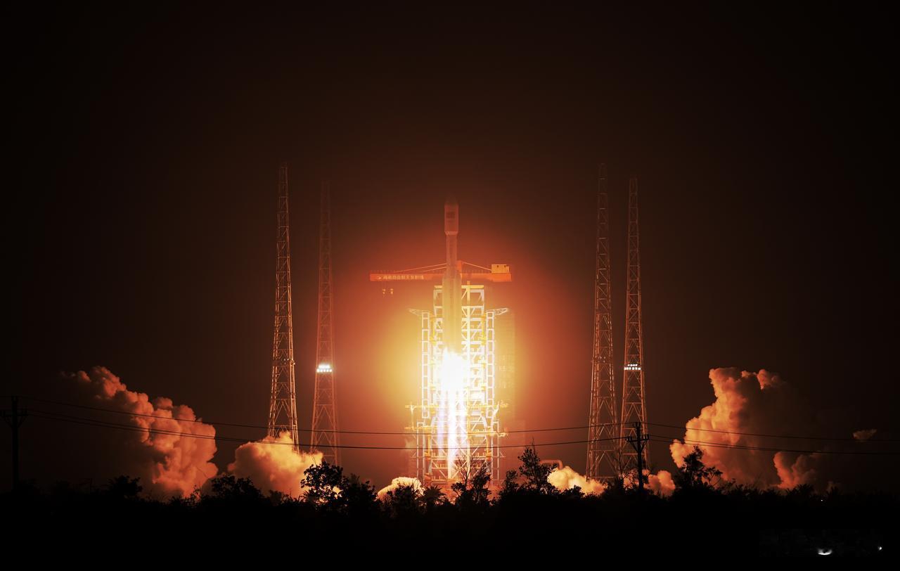 两天连发59星！中国“千帆”出海，打脸崇洋媚外的偏见！🚀
 
太提气了！长征火